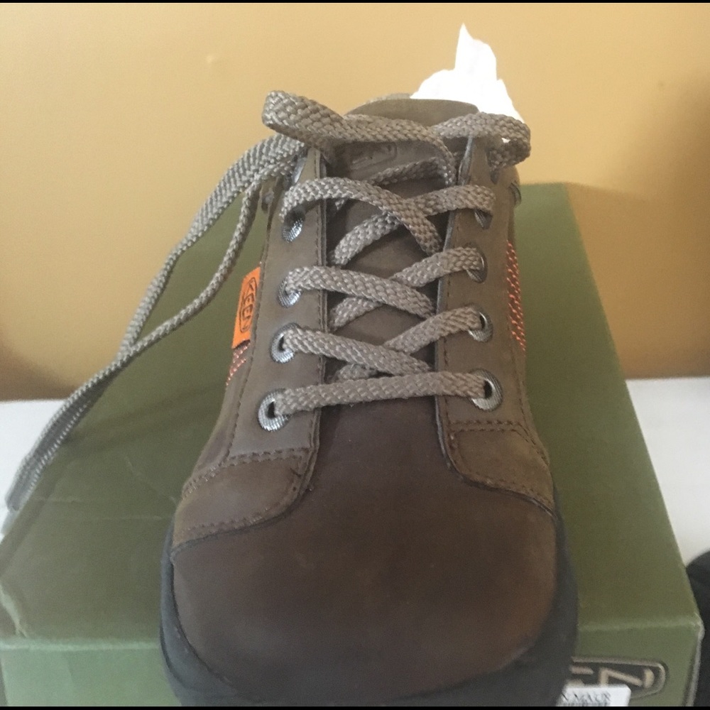 Keen boy’s size 2
